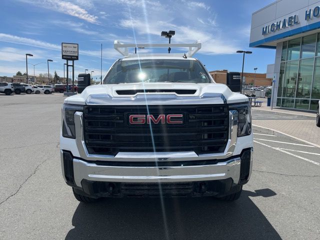 2024 GMC Sierra 3500HD Pro