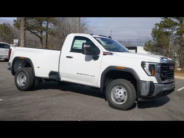 2024 GMC Sierra 3500HD Pro