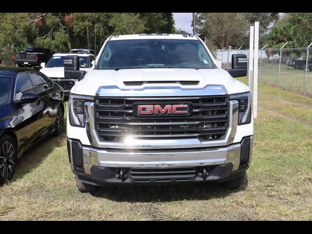 2024 GMC Sierra 3500HD Pro