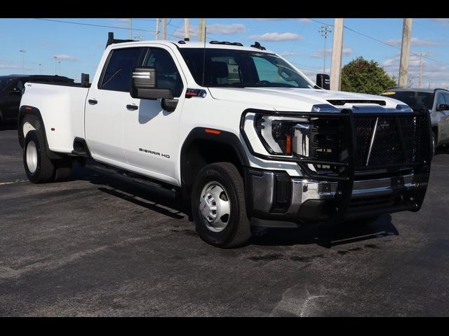 2024 GMC Sierra 3500HD Pro