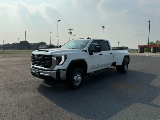 2024 GMC Sierra 3500HD Pro