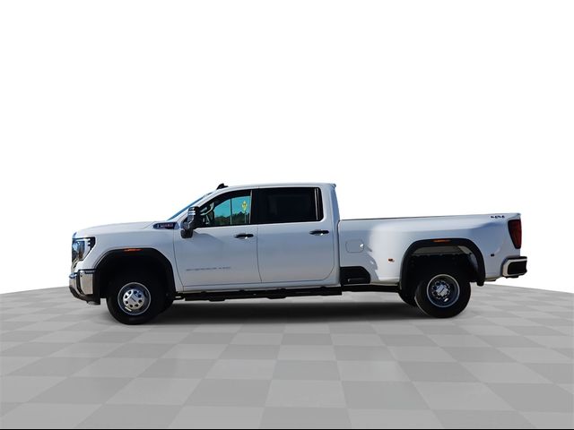 2024 GMC Sierra 3500HD Pro