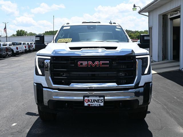 2024 GMC Sierra 3500HD Pro