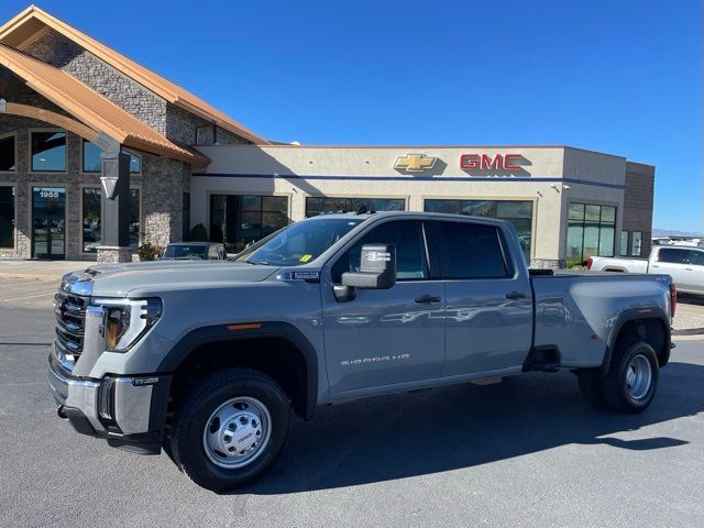 2024 GMC Sierra 3500HD Pro