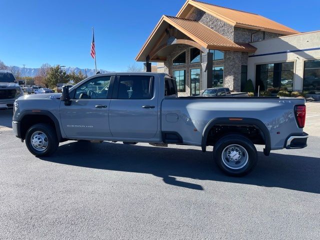 2024 GMC Sierra 3500HD Pro