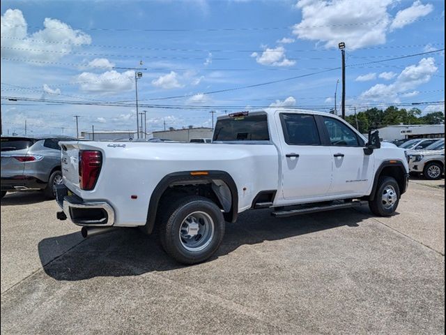 2024 GMC Sierra 3500HD Pro