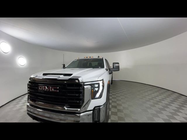 2024 GMC Sierra 3500HD Pro