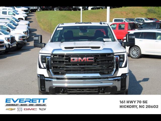 2024 GMC Sierra 3500HD Pro