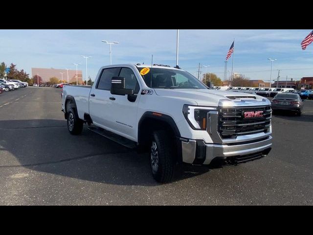 2024 GMC Sierra 3500HD Pro