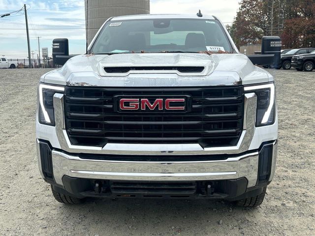 2024 GMC Sierra 3500HD Pro