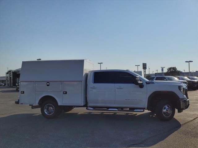 2024 GMC Sierra 3500HD SLE