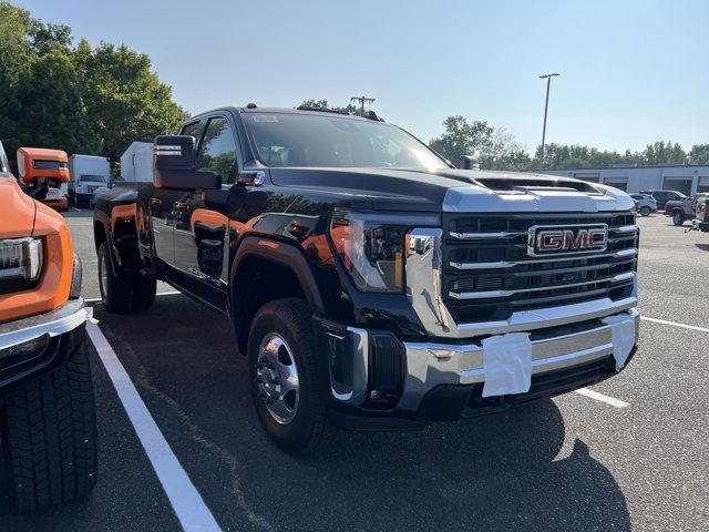 2024 GMC Sierra 3500HD SLE