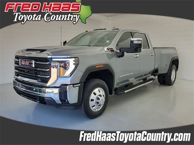 2024 GMC Sierra 3500HD SLT