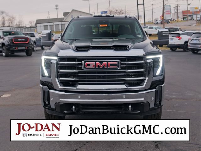 2024 GMC Sierra 3500HD SLT