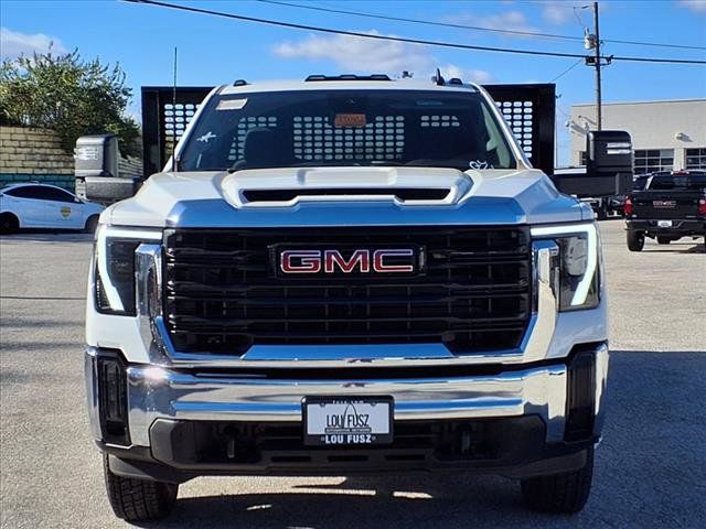 2024 GMC Sierra 3500HD Pro