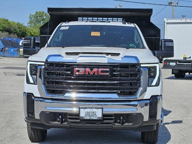 2024 GMC Sierra 3500HD Pro