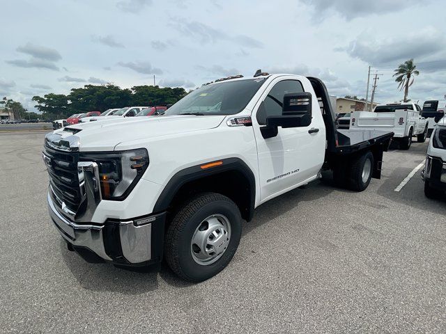 2024 GMC Sierra 3500HD Pro