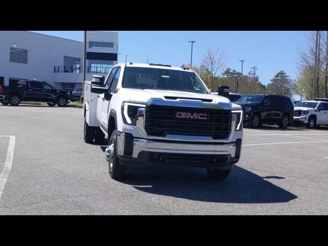 2024 GMC Sierra 3500HD Pro