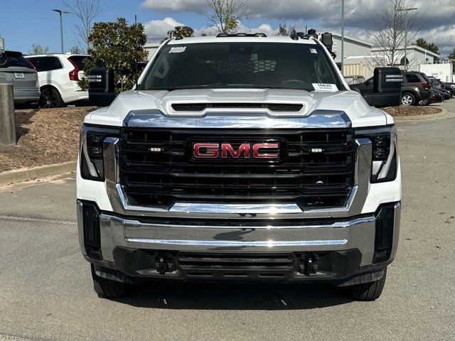 2024 GMC Sierra 3500HD Pro