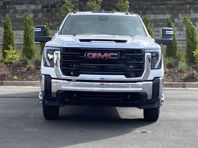 2024 GMC Sierra 3500HD Pro