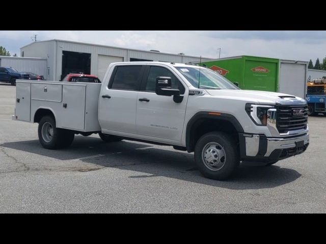 2024 GMC Sierra 3500HD Pro