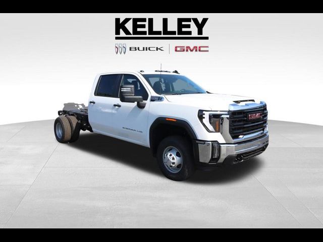 2024 GMC Sierra 3500HD Pro