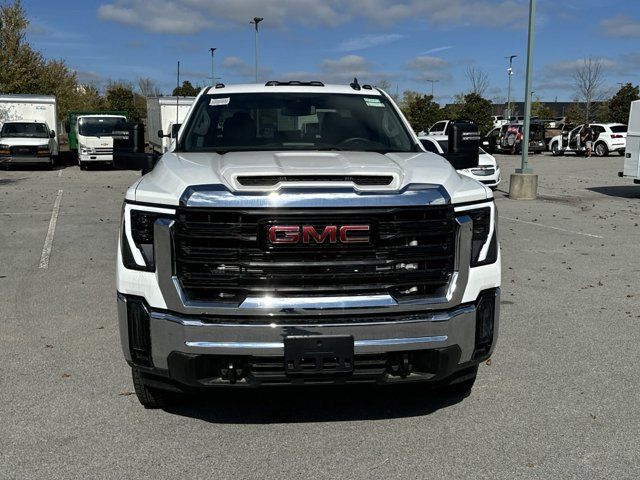 2024 GMC Sierra 3500HD Pro