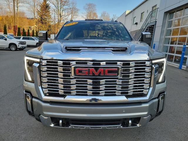 2024 GMC Sierra 3500HD Denali