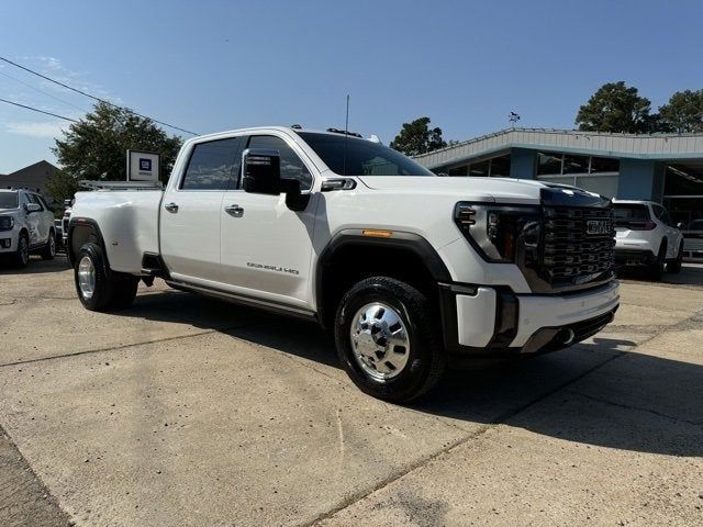 2024 GMC Sierra 3500HD Denali Ultimate