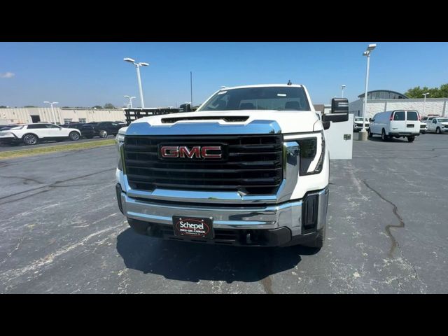 2024 GMC Sierra 3500HD Pro