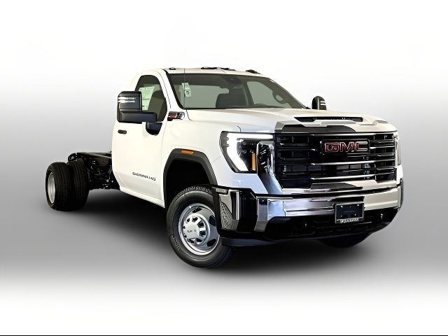 2024 GMC Sierra 3500HD Pro