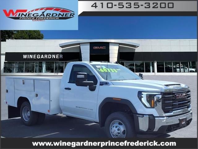 2024 GMC Sierra 3500HD Pro