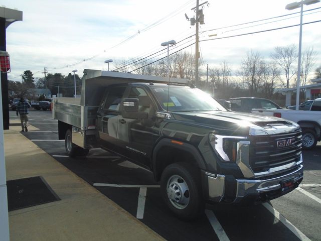 2024 GMC Sierra 3500HD Pro