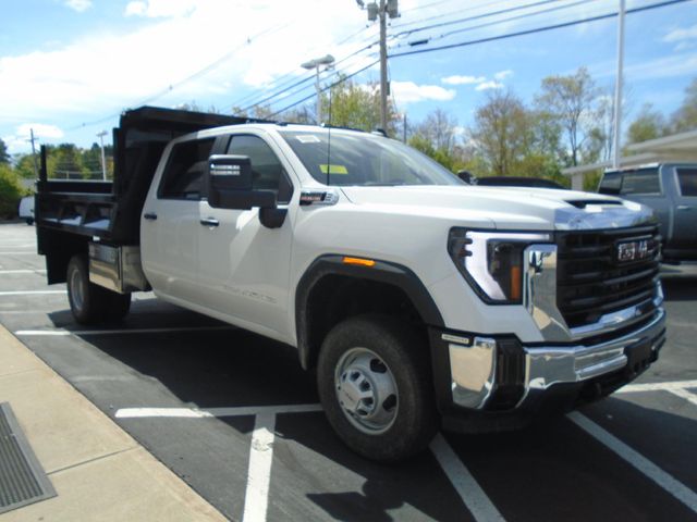 2024 GMC Sierra 3500HD Pro