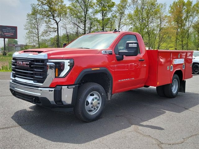 2024 GMC Sierra 3500HD Pro