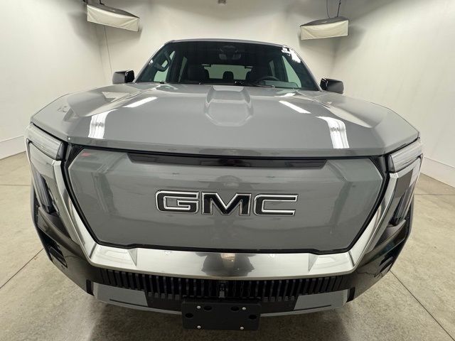 2024 GMC Sierra EV Denali Edition 1