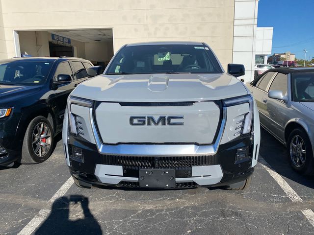 2024 GMC Sierra EV Denali Edition 1