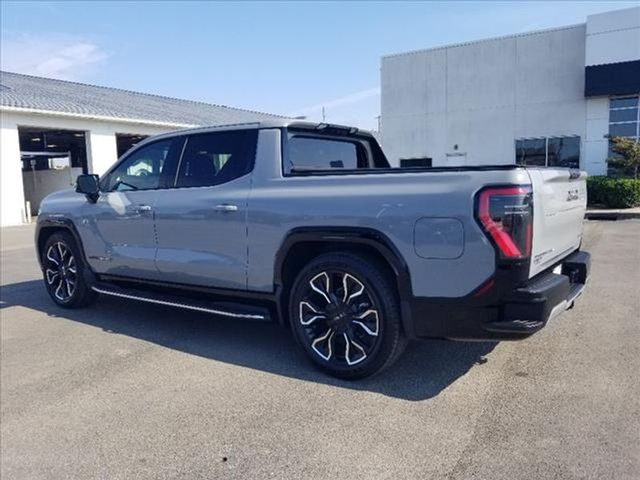 2024 GMC Sierra EV Denali Edition 1