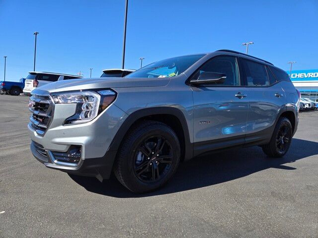 2024 GMC Terrain AT4