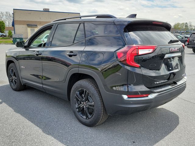 2024 GMC Terrain AT4