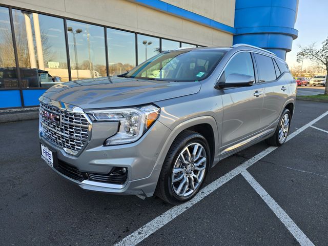 2024 GMC Terrain Denali