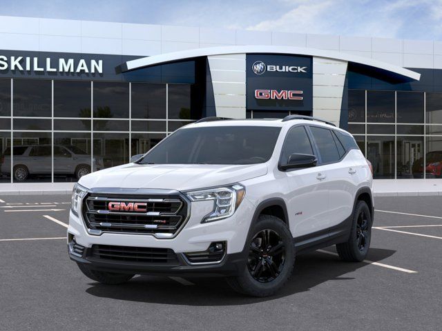 2024 GMC Terrain AT4