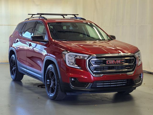 2024 GMC Terrain AT4