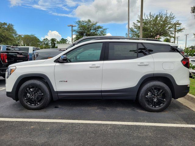 2024 GMC Terrain AT4