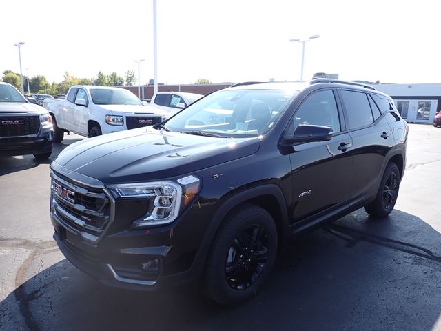 2024 GMC Terrain AT4