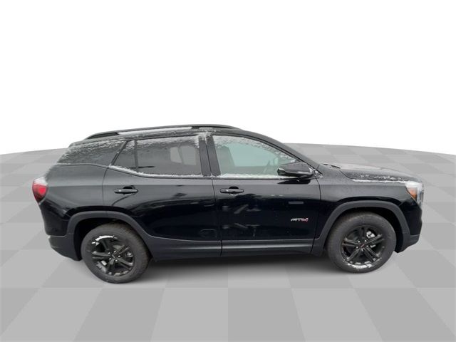 2024 GMC Terrain AT4