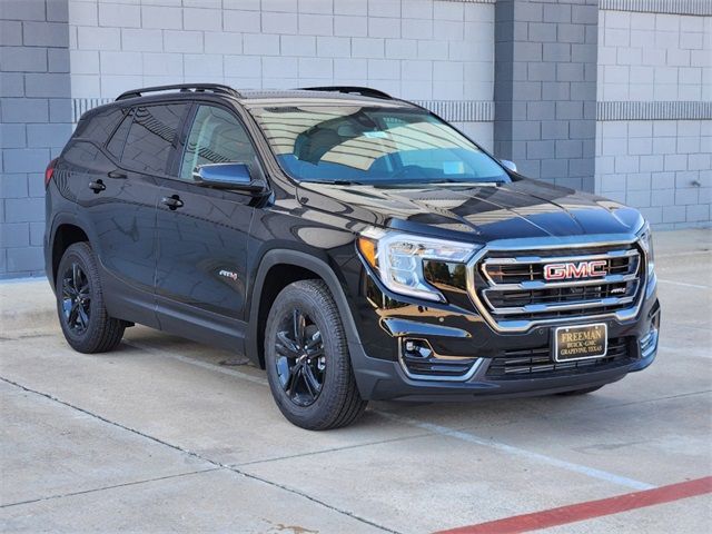 2024 GMC Terrain AT4