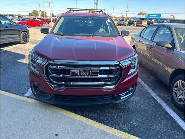 2024 GMC Terrain AT4