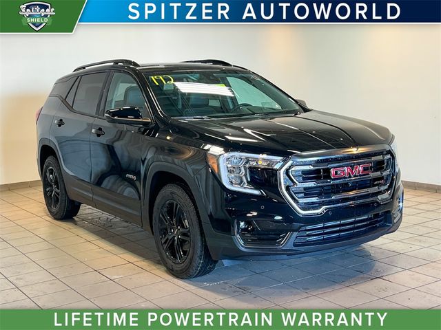 2024 GMC Terrain AT4