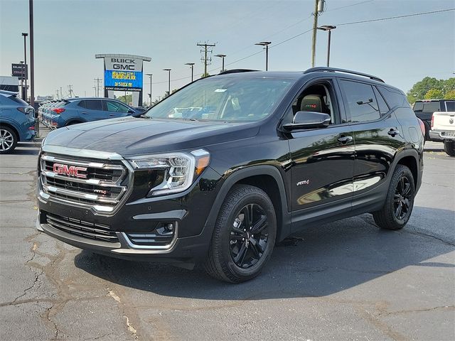 2024 GMC Terrain AT4